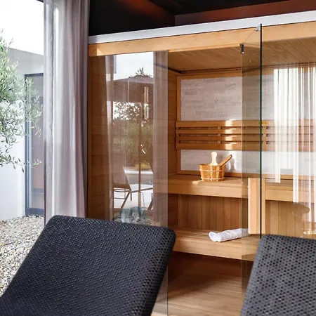 Sonia Near Labin - Rabac For 8 Persons With 40 M2 Heated Pool, Wellness & Kids Playground Vrvari