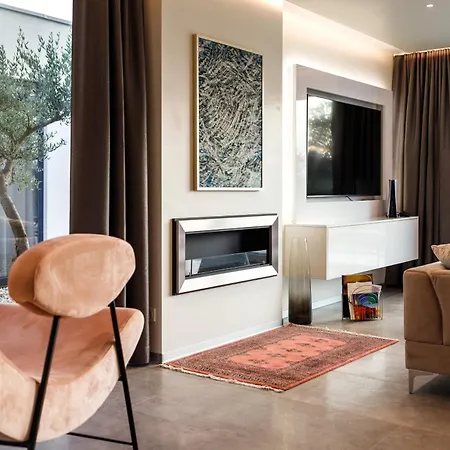 Sonia Near Labin - Rabac For 8 Persons With 40 M2 Heated Pool, Wellness & Kids Playground