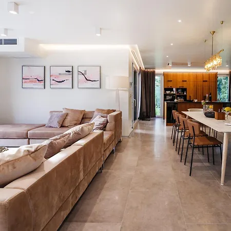 Sonia Near Labin - Rabac For 8 Persons With 40 M2 Heated Pool, Wellness & Kids Playground *