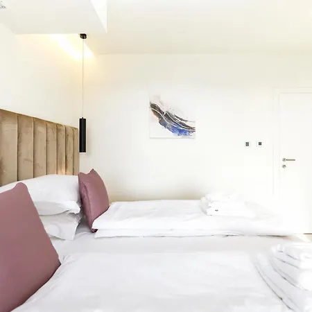 Sonia Near Labin - Rabac For 8 Persons With 40 M2 Heated Pool, Wellness & Kids Playground * Vrvari